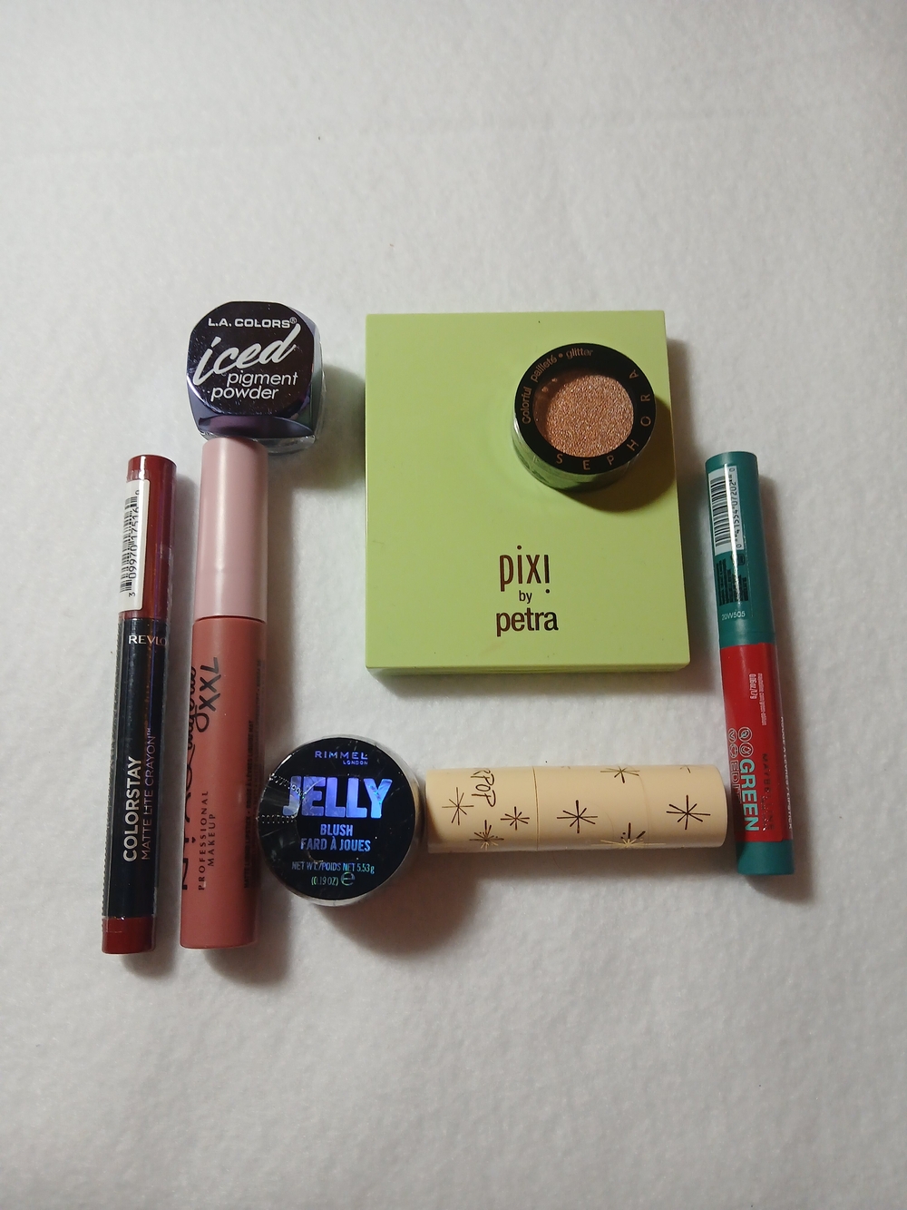Makeup Bundle #43 – Shadow, blush, lipstick, lashes, etc!
